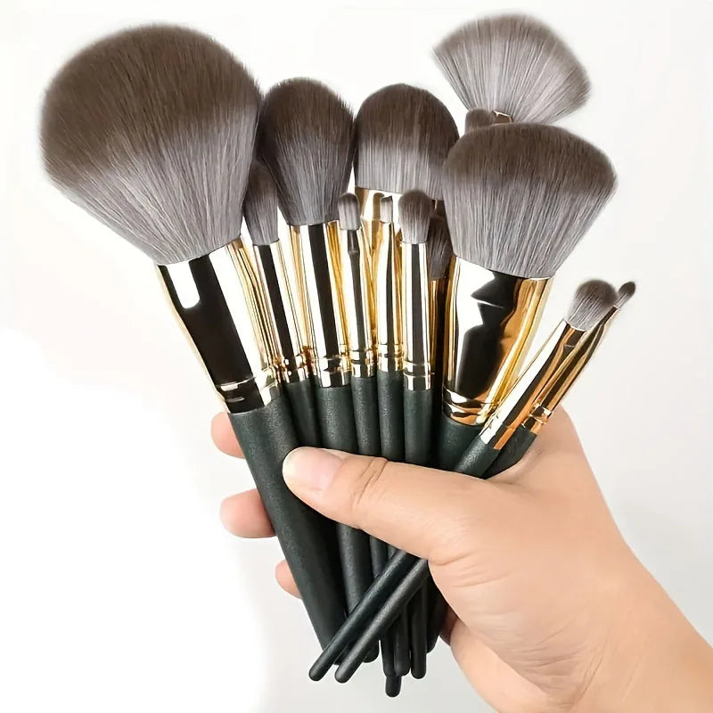 14-Piece Luxury Makeup Brush Set Professional Full Face And Eye Detail Brushes